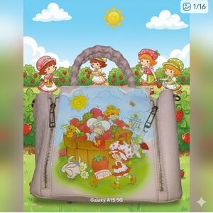 Loungefly Strawberry Shortcake Portrait Basket